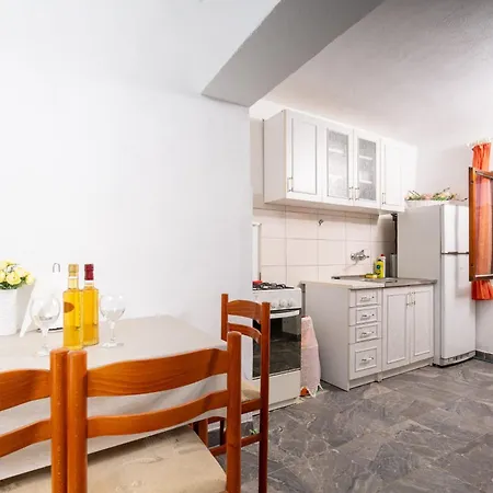 Apartamento Seaside Secluded Cove Pobij, Hvar - 7506 *